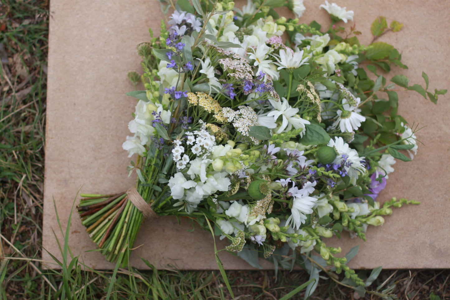 Bårebukett til begravelse, stor